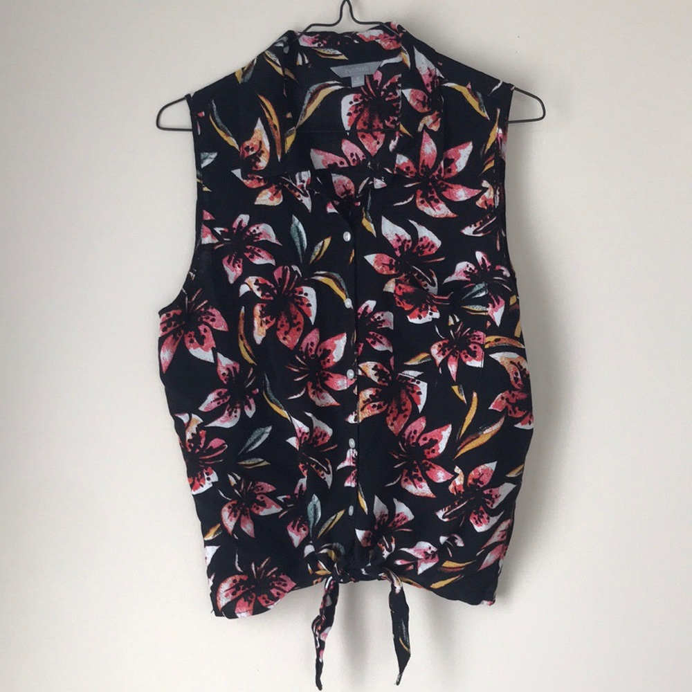 Floral Button Up